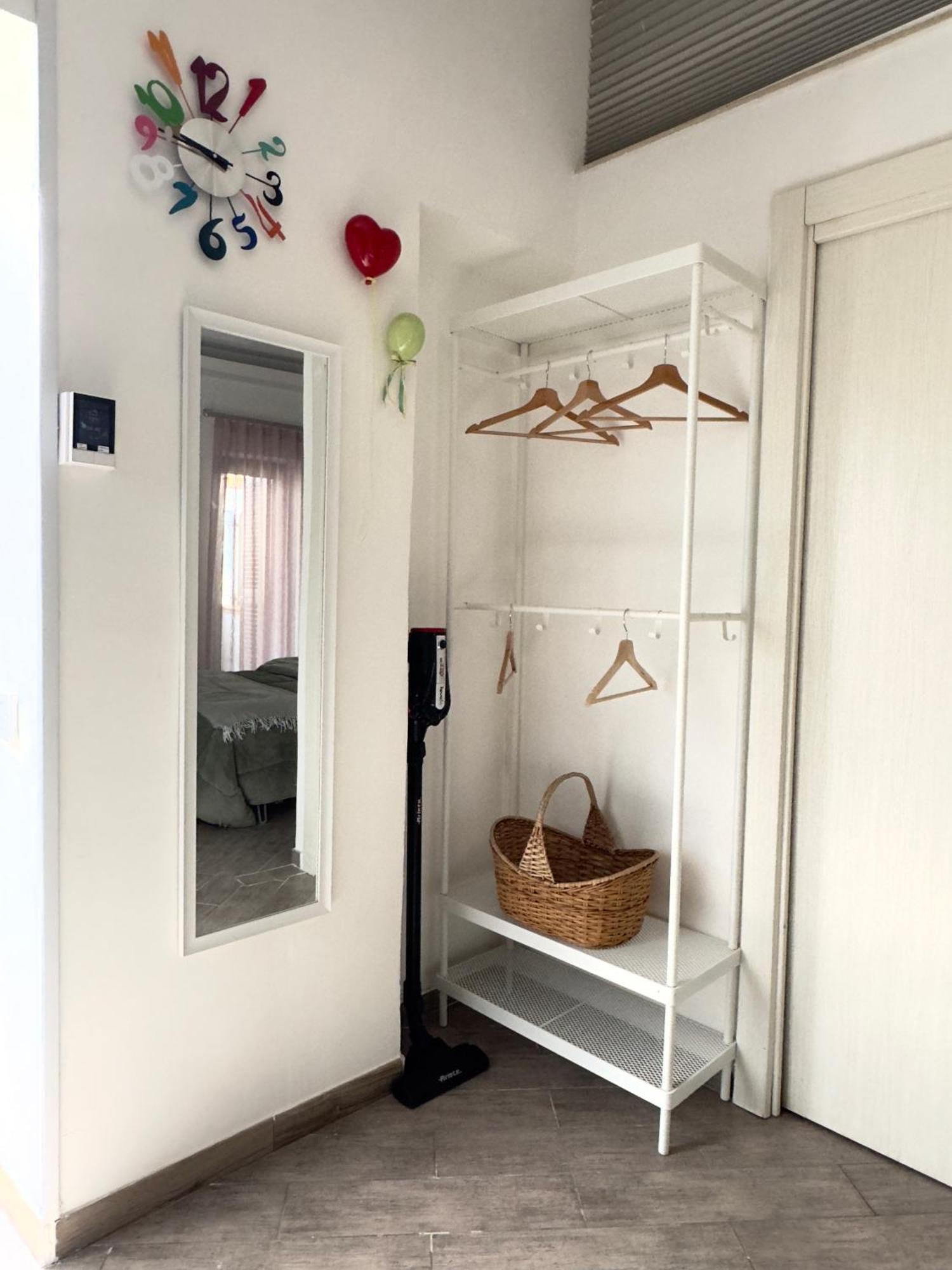 La Casa Di Roy Apartment